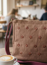 Colorful Bloom Bag (Brown)