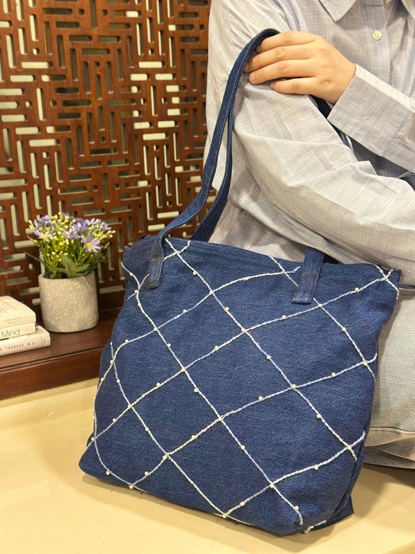 Grid Glam Bag