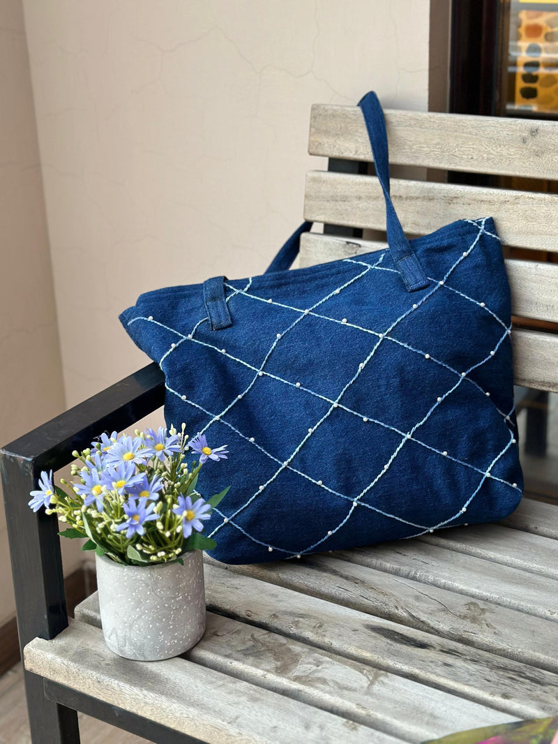 Grid Glam Bag